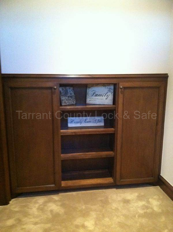 Installation of an Amsec Fire Safe in Northlake, TX
