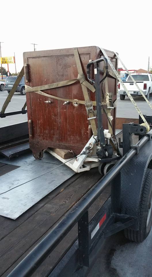 Moving An Antique Hall Double Door Safe in Stephenville, TX