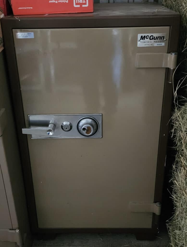before_safe_was_drilled – THE SAFE PROS Before safe opening Services: locked safe after the owner lost the combination.